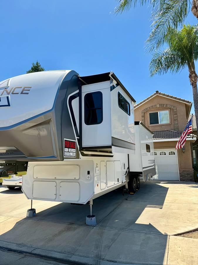 Used 2025 Alliance Paradigm 310RL Fifth Wheel