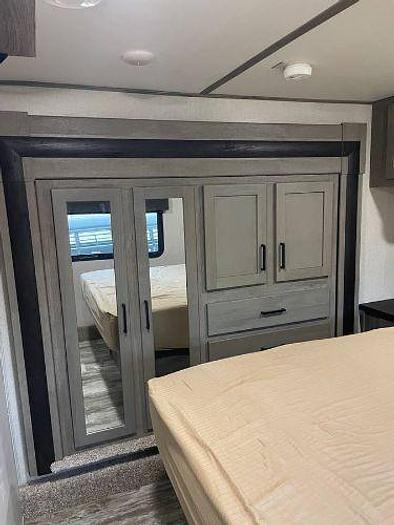 Used 2021 Keystone Carbon 348