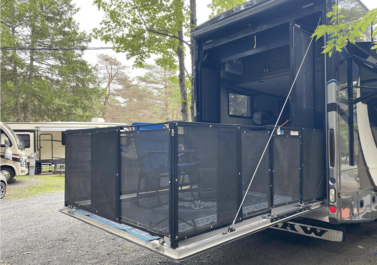 Used 2020 Thor Motor Coach Outlaw 37RB