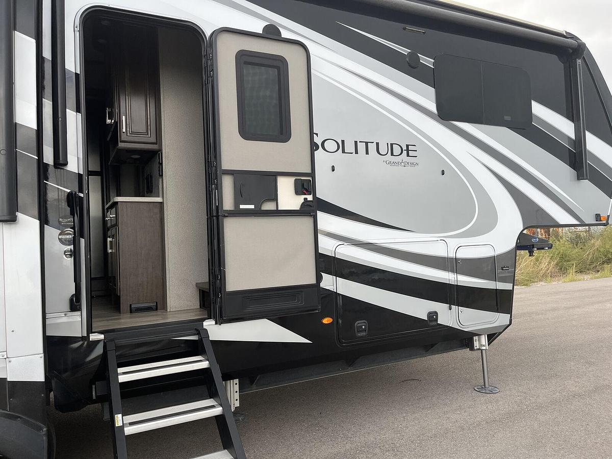 Used 2021 Grand Design Solitude 310GK-R