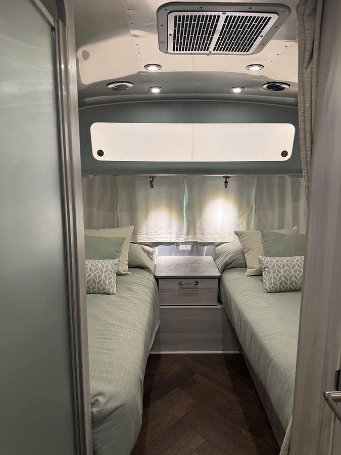 Used 2024 Airstream International 25FB Twin Travel Trailer