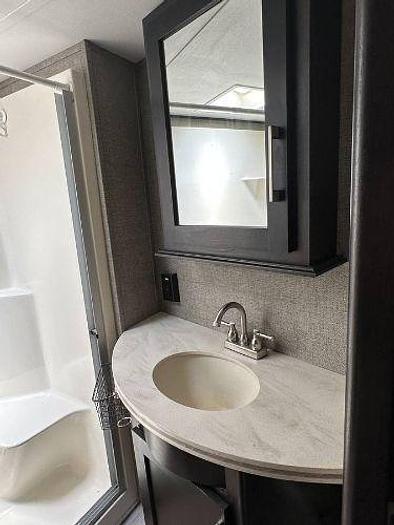 Used 2016 Keystone Raptor 352TS