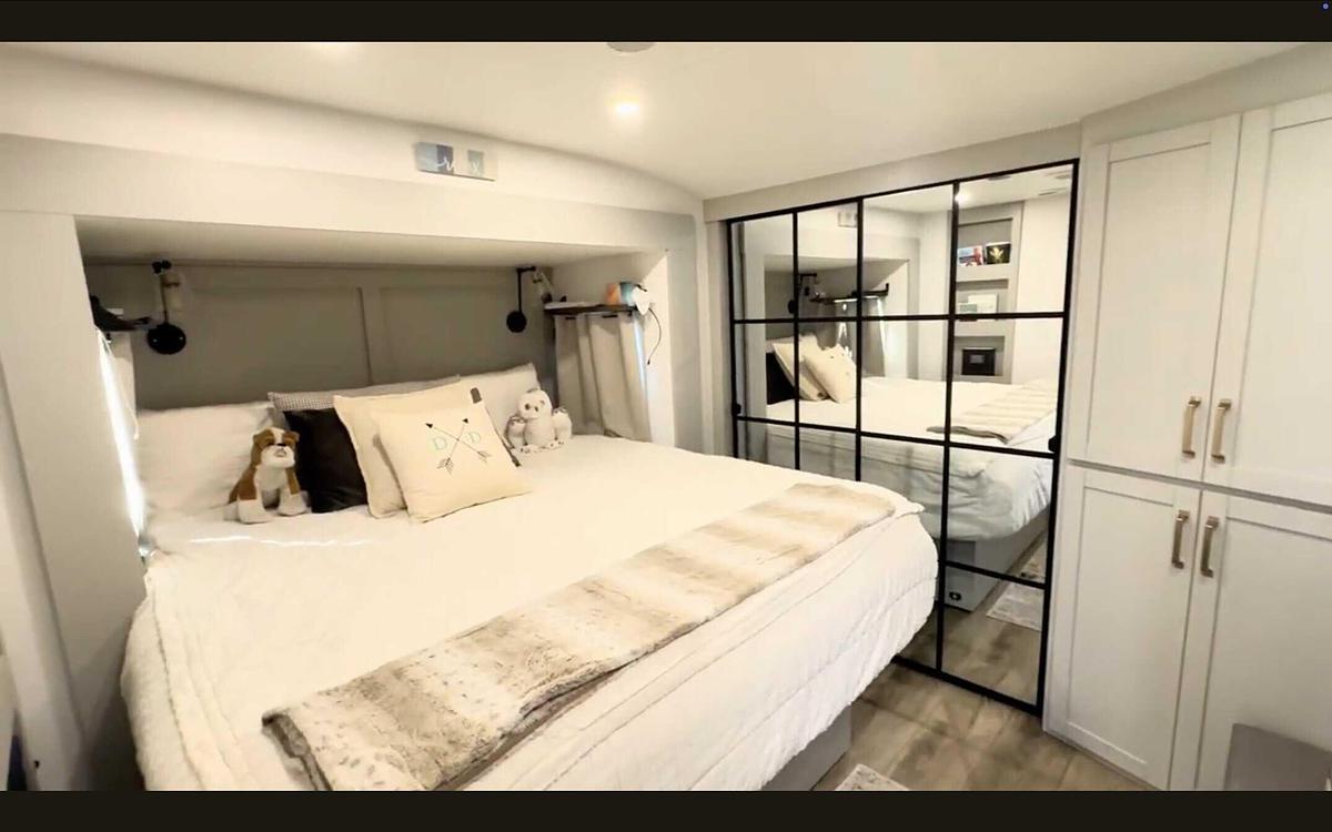 Used 2024 Brinkley Z3100