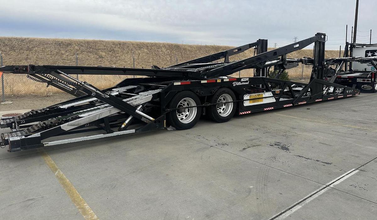 Used 2015 Peterbilt 389