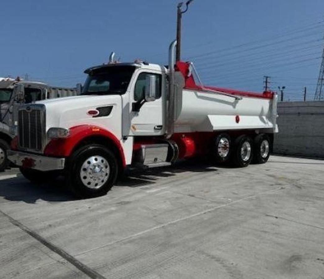 Used 2021 PETERBILT 567 Dump Truck