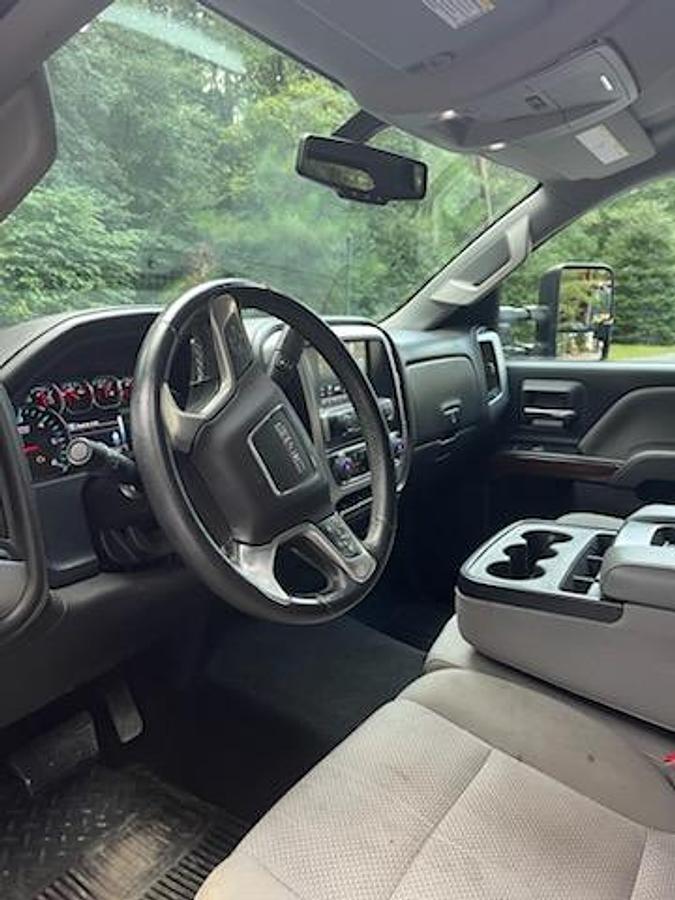 Used 2018 GMC Sierra 2500HD Pickup Truck