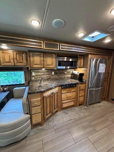 Used 2018 Tiffin Motorhomes Allegro Red 33AA