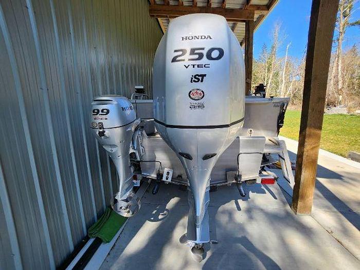 Used 2018 Hewescraft Ocean Pro 240 HT/ET