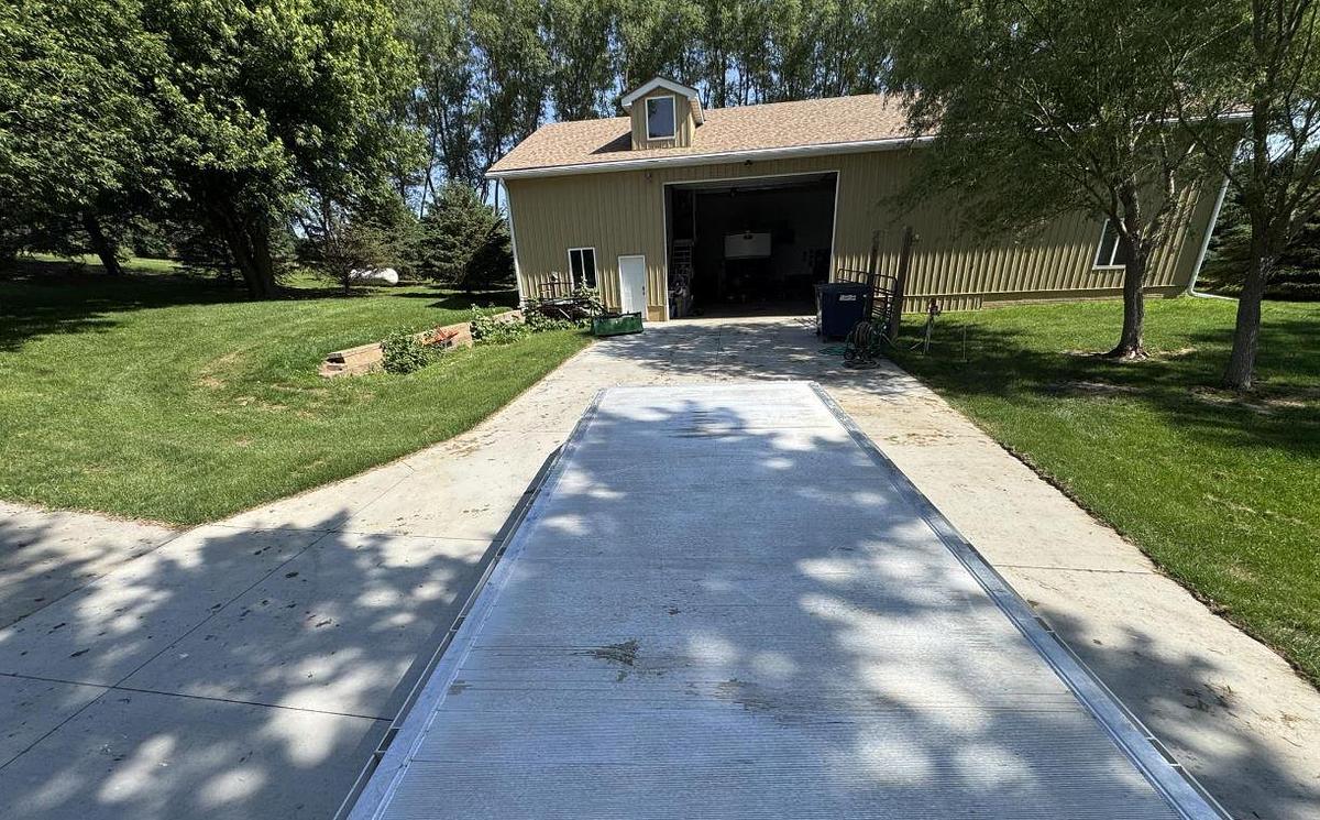 Used 2020 Alum-Line Gooseneck Flatbed Trailer