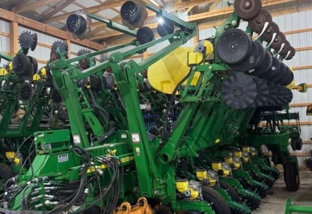 Used 2012 John Deere 1790 Planter