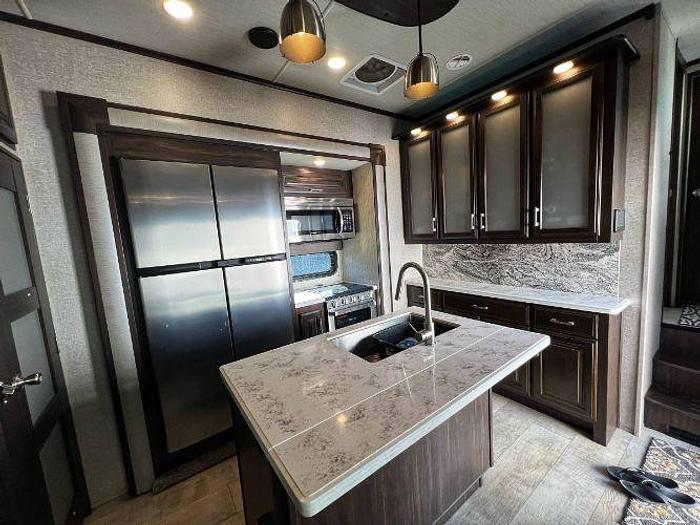 Used 2019 Grand Design Momentum 381M