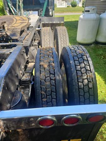 Used 1984 Peterbilt 362 Double Bunk