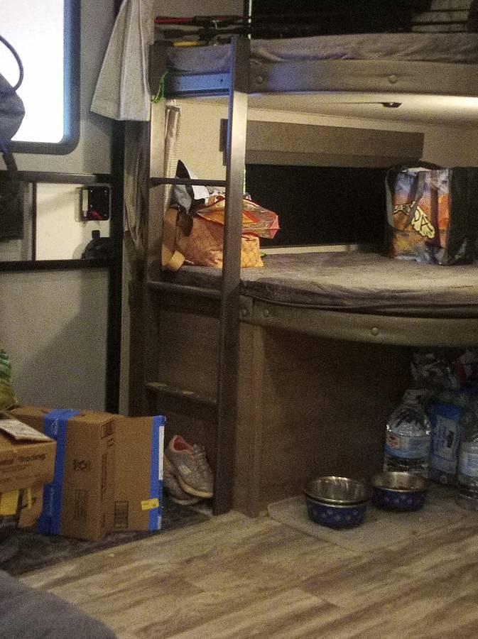 Used 2023 Grand Design Imagine 2400BH Travel Trailer