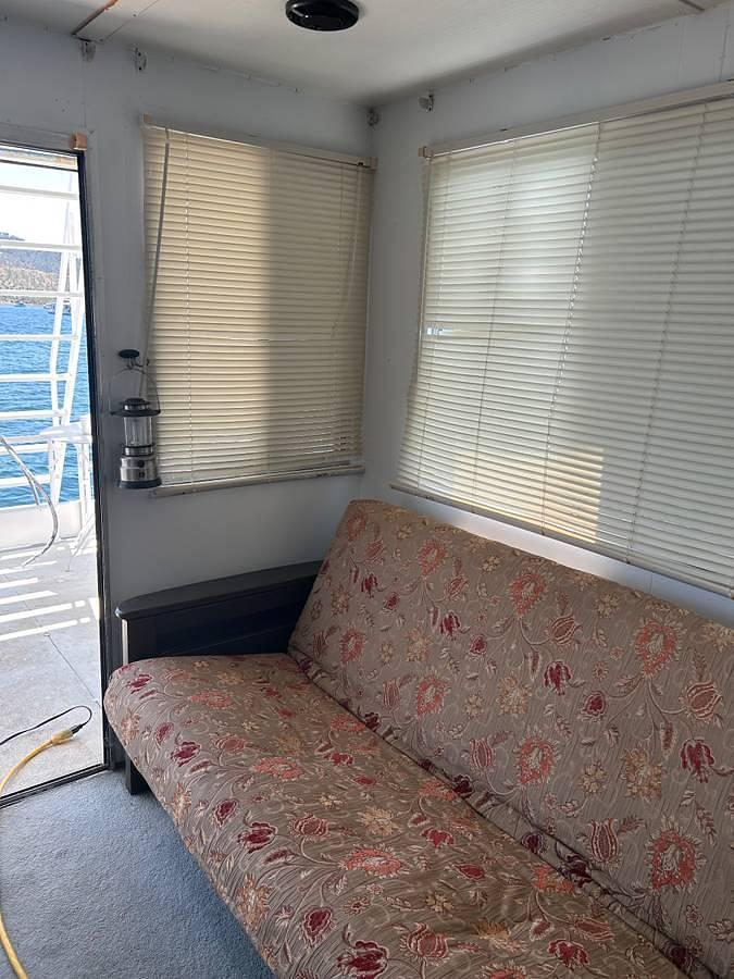 Used 1979 Master Fab 47-Foot Houseboat