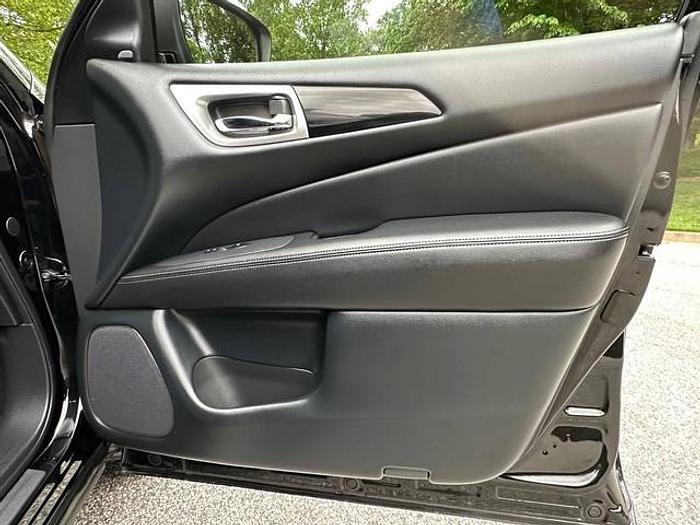 Used 2019 Nissan Pathfinder SV