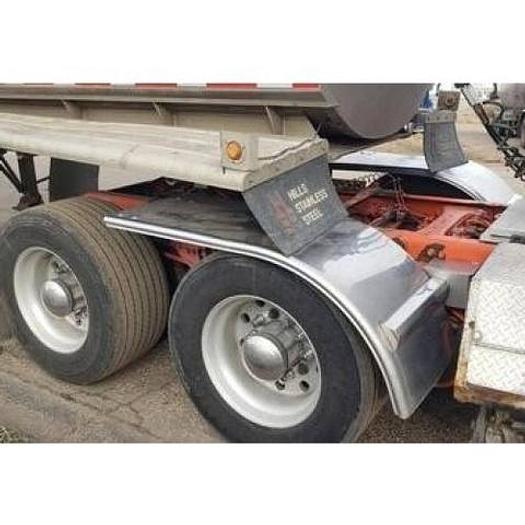 Used 2015 Peterbilt 579 Sleeper Truck