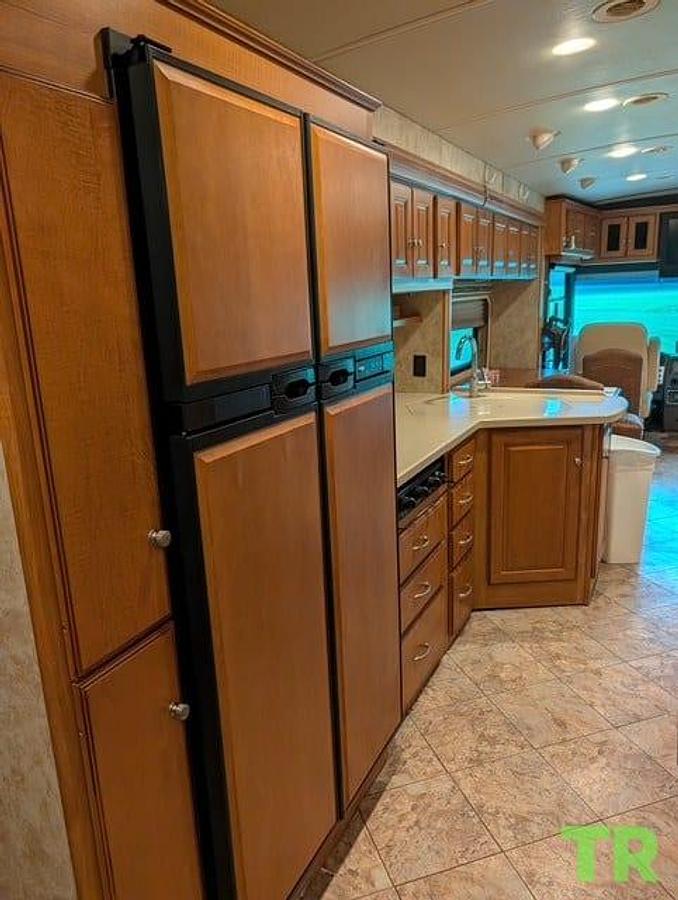 Used 2010 Itasca Meridian V Class 34Y