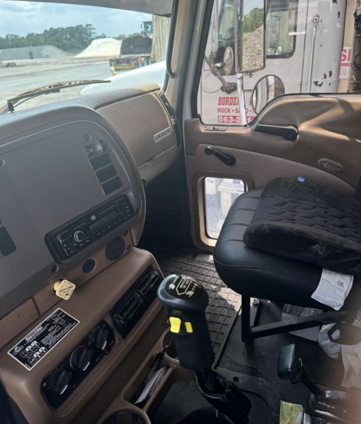 Used 2006 Mack Granite CV713 Dump Truck