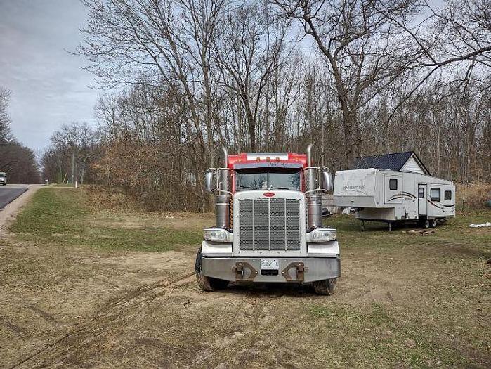 Used 2013 Peterbilt 389