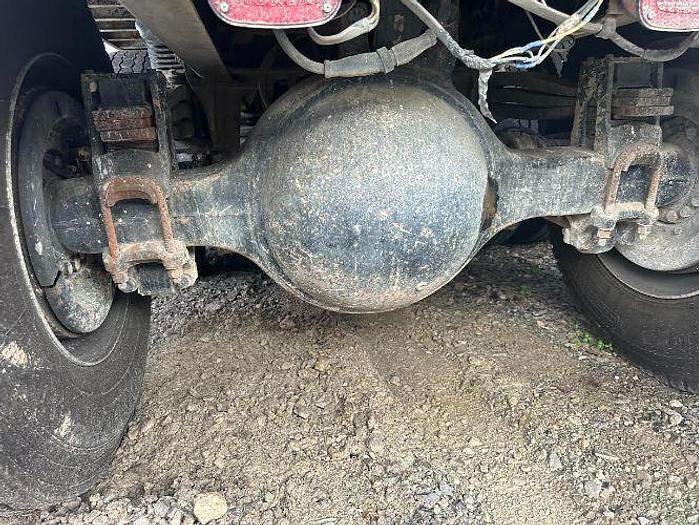 Used 2005 STERLING L9500