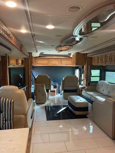 Used 2016 Winnebago Grand Tour 42QL