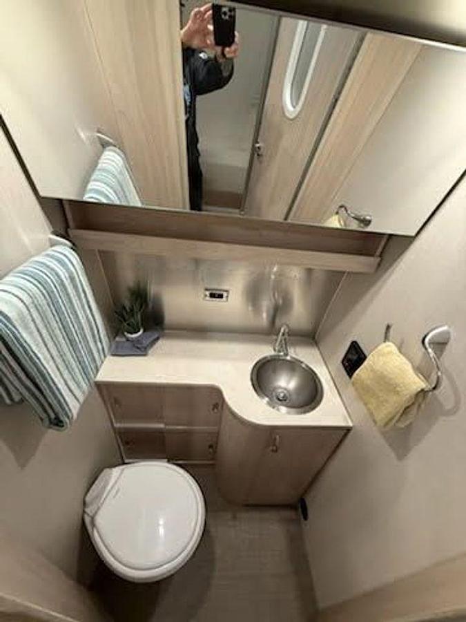 Used 2022 Airstream Globetrotter