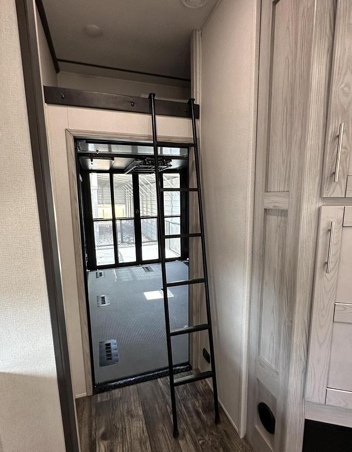 Used 2023 Keystone Fuzion 430 Fifth Wheel Toy Hauler