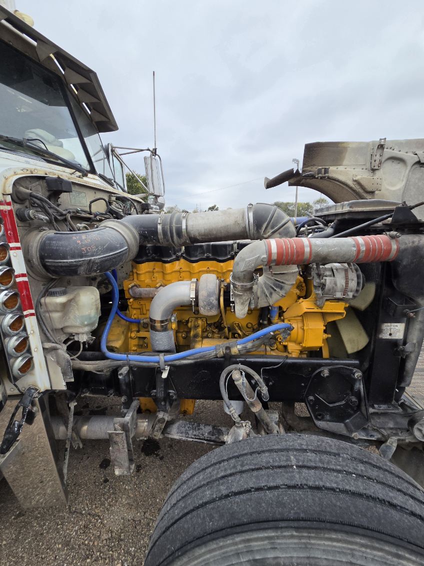 Used 2004 Peterbilt 379