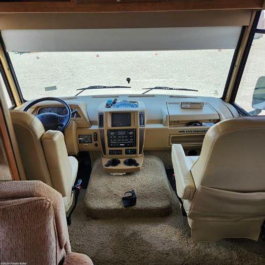Used 2012 Winnebago SIGHTSEER 36V