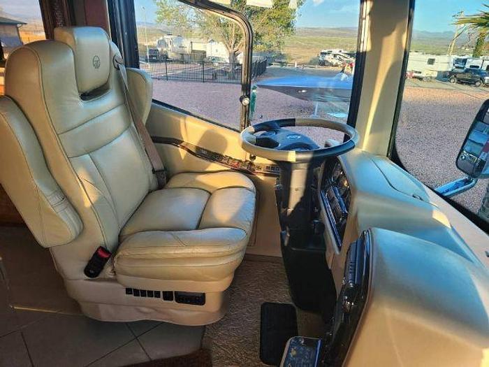 Used 2008 Monaco Signature Cambridge Custom