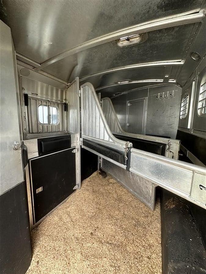Used 2003 4 Star 3 Horse Trailer