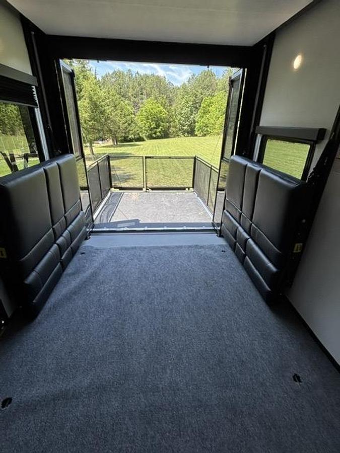 Used 2025 Keystone Fuzion Impact 367