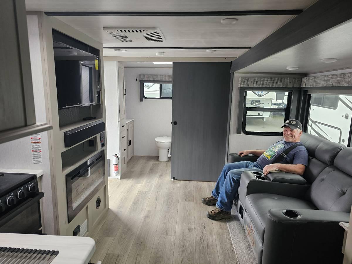 Used 2023 Forest River Salem Hemisphere