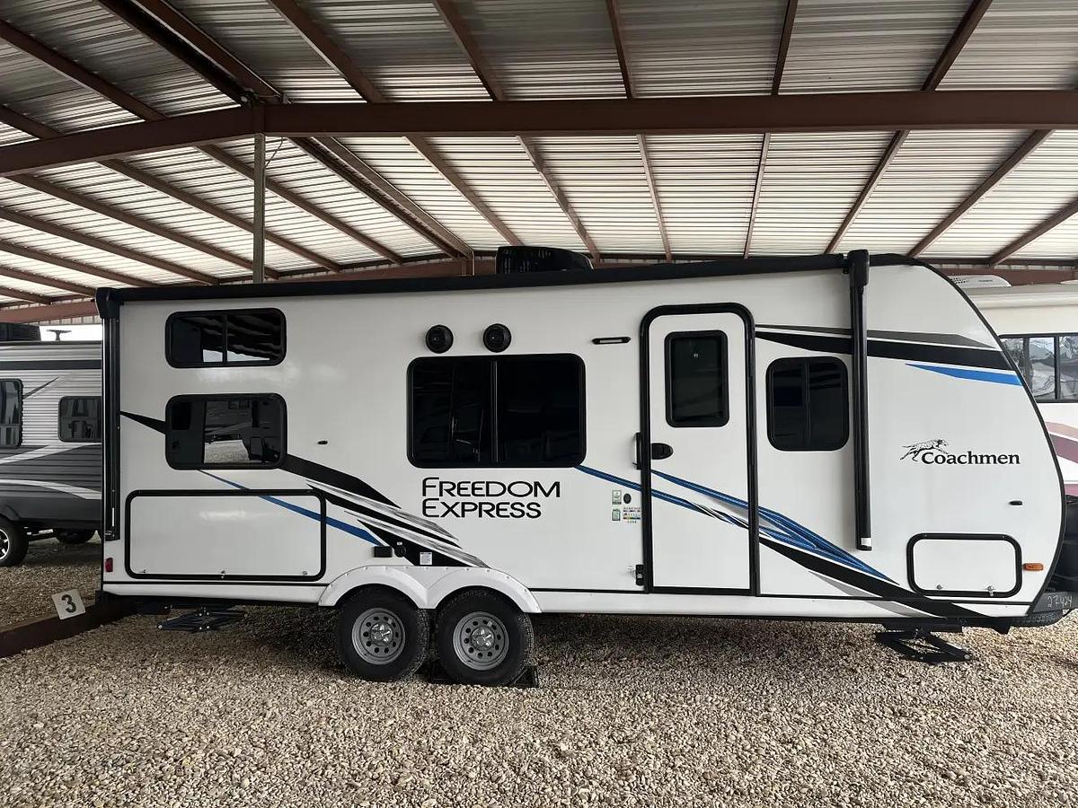 Used 2023 Coachmen Freedom Express Select 22se