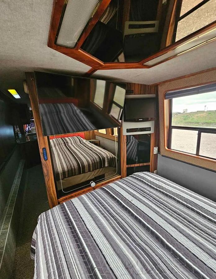 Used 1990 Prevost Class A Motorhome