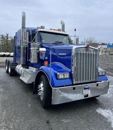 Used 2020 KENWORTH W900