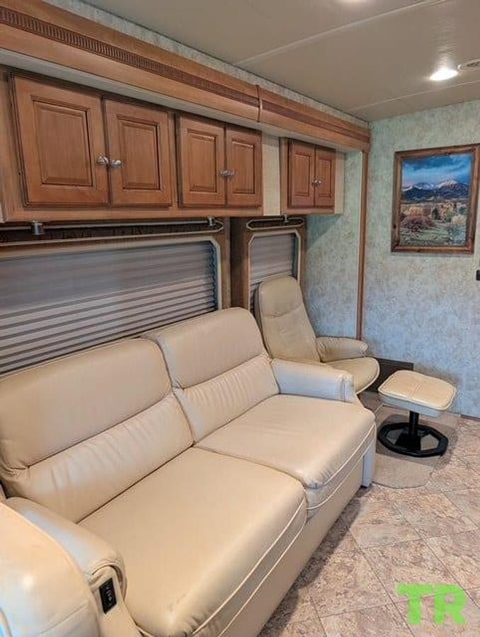 Used 2010 Itasca Meridian V Class 34Y