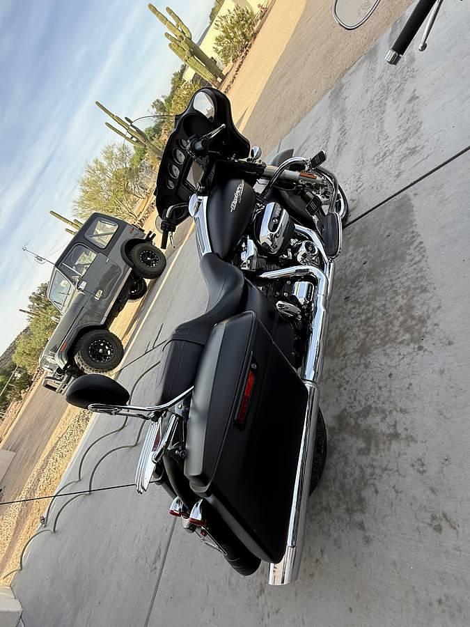 Used 2017 Harley-Davidson Street Glide