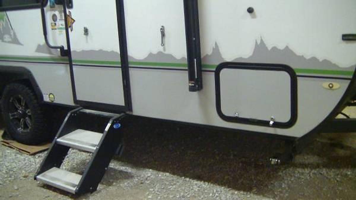 Used 2023 Forest River No Boundaries 19.2 Travel Trailer