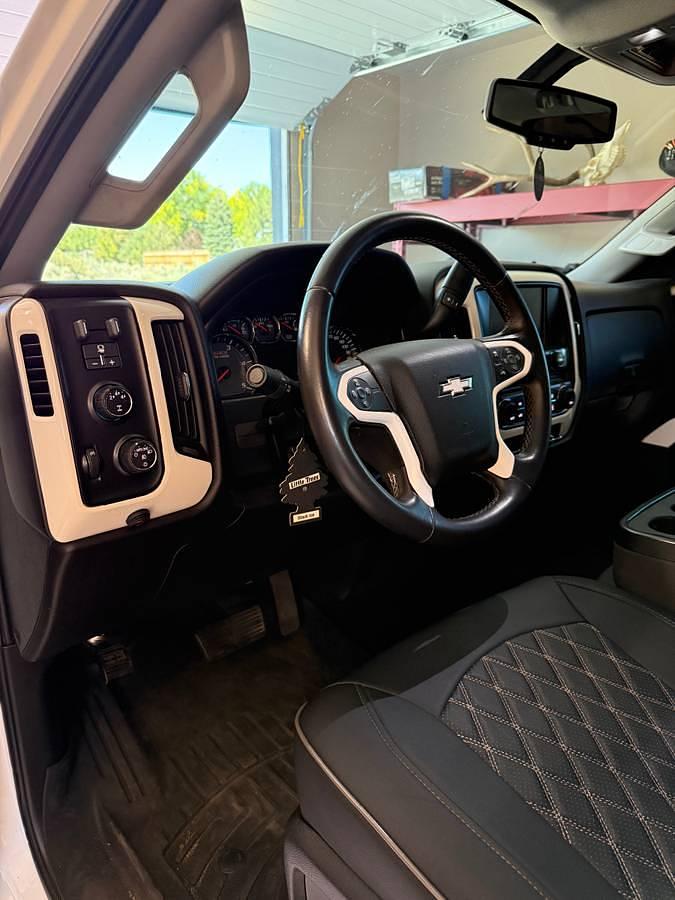 Used 2015 Chevrolet Duramax 4x4 Z71