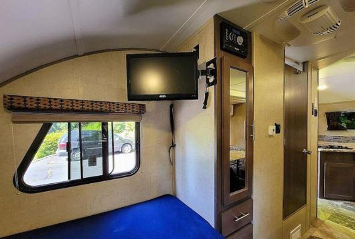 Used 2016 Forest River R Pod