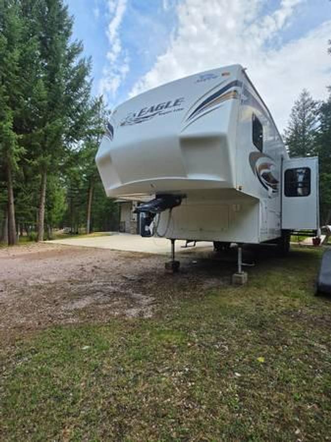 Used 2011 Jayco Eagle Super Lite 29.5' Fifth Wheel