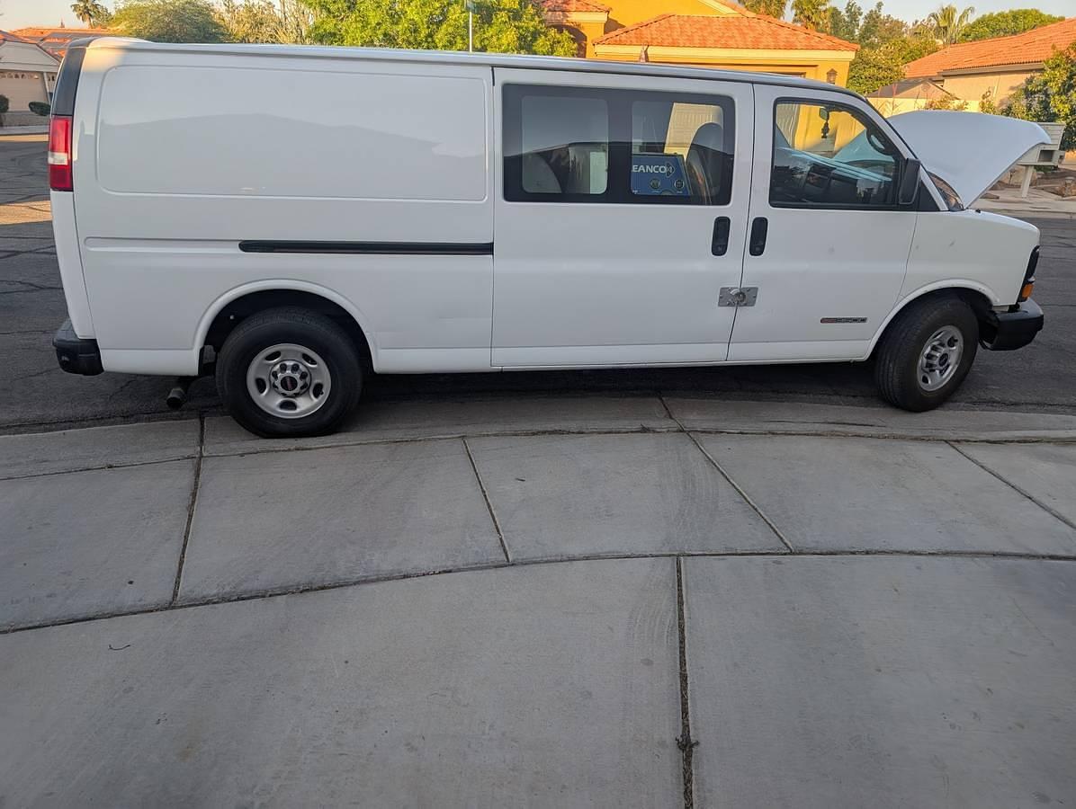 Used 2005 GMC Savana 3500 Carpet Cleaning Van