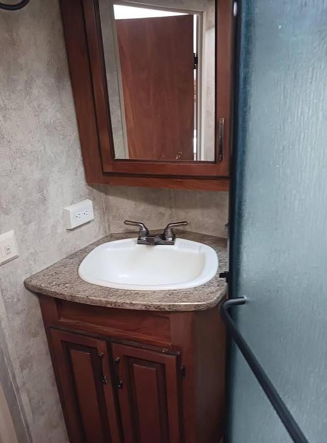 Used 2012 Keystone Loredo 324RL Fifth Wheel