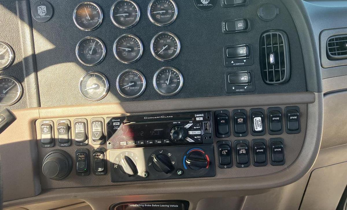 Used 2020 Peterbilt 389