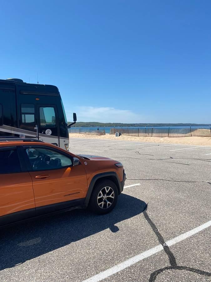 Used 2011 Tiffin Allegro Open Road RED Class A Motorhome & 2016 Jeep Trailhawk