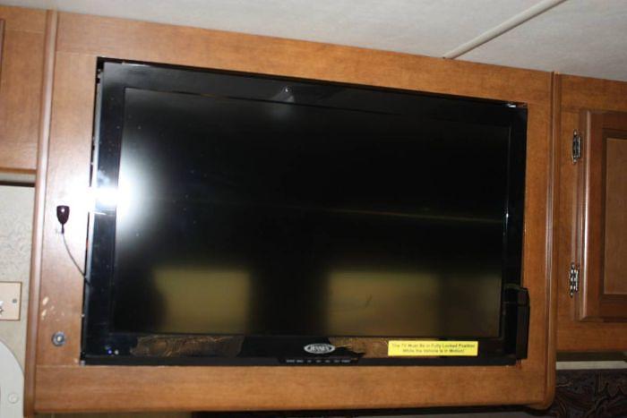 Used 2014 Thor Motor Coach Freedom Elite 31L