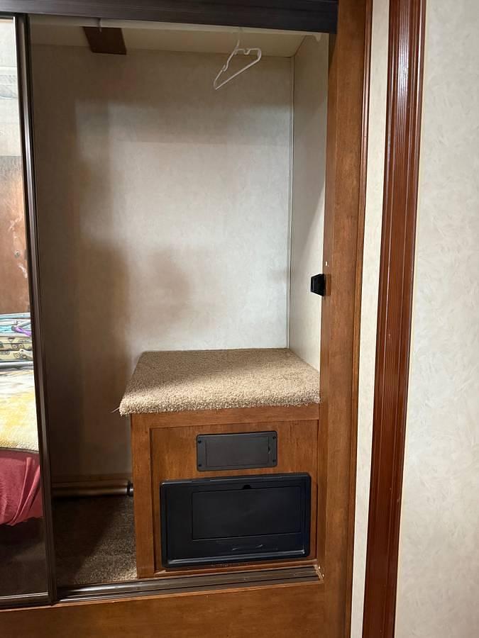 Used 2013 Coachmen Sportscoach Cross Country 385DS Class A Motorhome