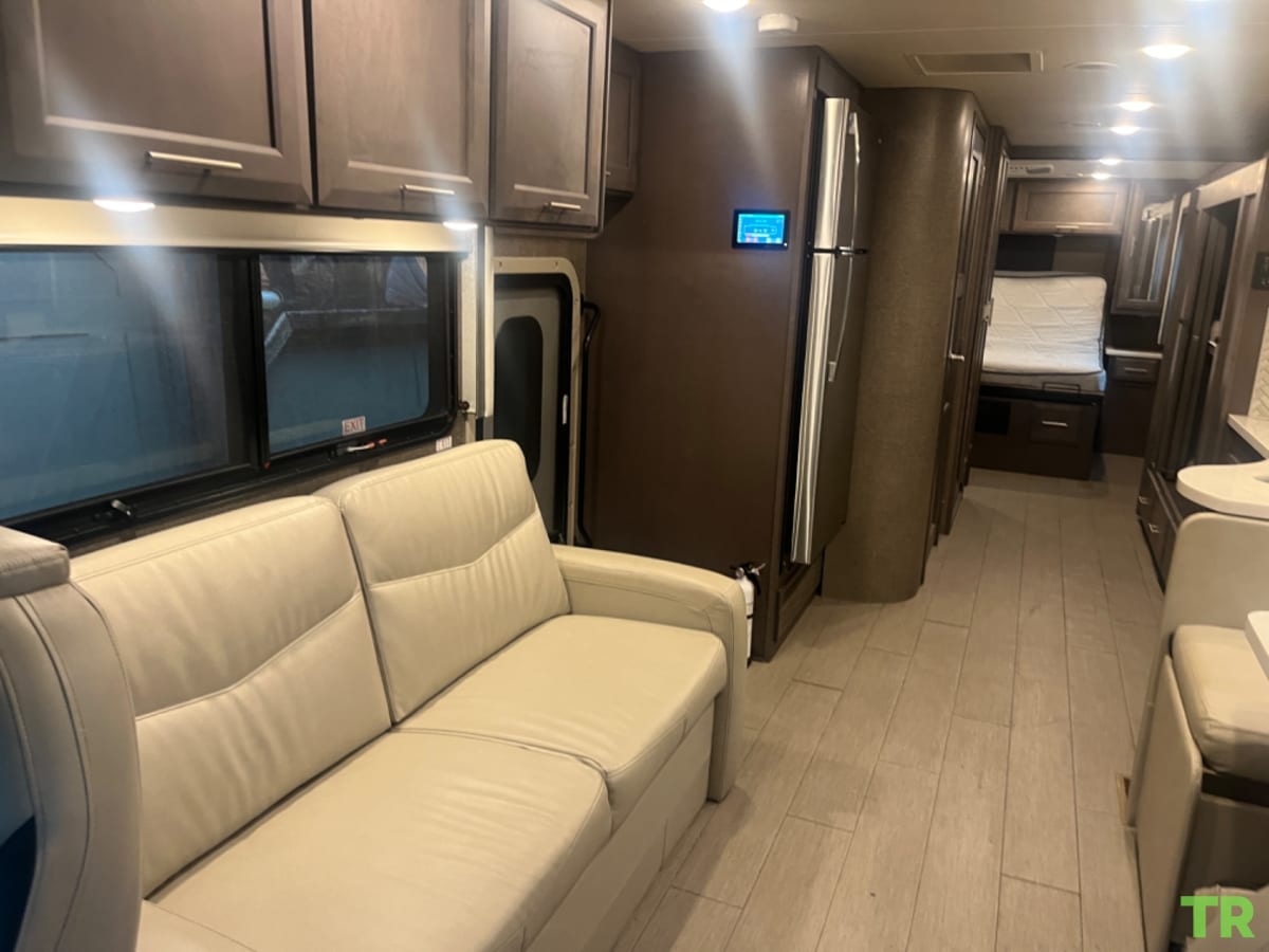 Used 2022 Thor Palazzo 33.5 | Diesel Pusher | Bath & a Half | Bunkhouse | Only 7,200 Miles | Private Owner