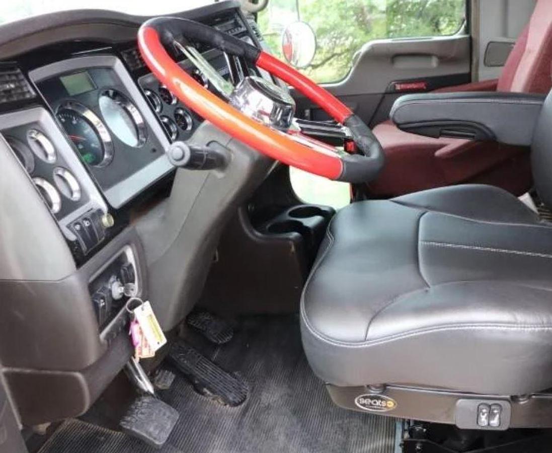 Used 2013 Kenworth T800